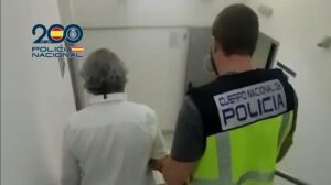 Desarticulado grupo criminal dedicado al expolio arqueológico: 71 piezas incautadas en Barcelona y Granada