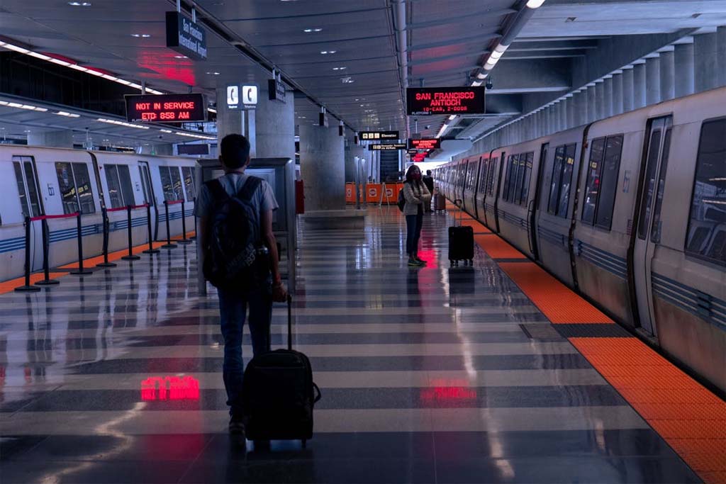 Descubre cómo viajar más por menos: Estrategias y Ofertas para conseguir billetes baratos en Trenes, Autobuses y Vuelos