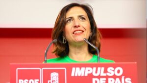Esther Peña del PSOE Arremete Contra el PP y Ayuso por Bloqueo del CGPJ y Facturas a Familias de Fallecidos