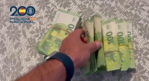 Policía Nacional Captura Red de Estafadores con Billetes Falsos en Operación "Rip Deal"