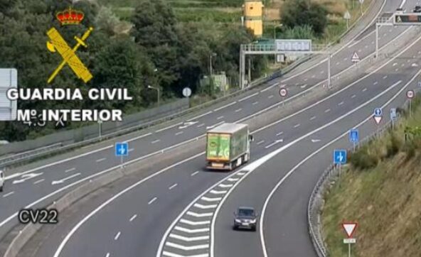 La Guardia Civil investiga a un conductor por circular en sentido contrario en la autovía AG-41