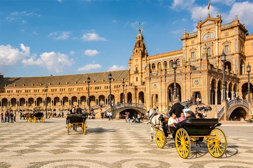 El gasto de turistas internacionales en España supera los 55.500 millones de euros en el primer semestre de 2024