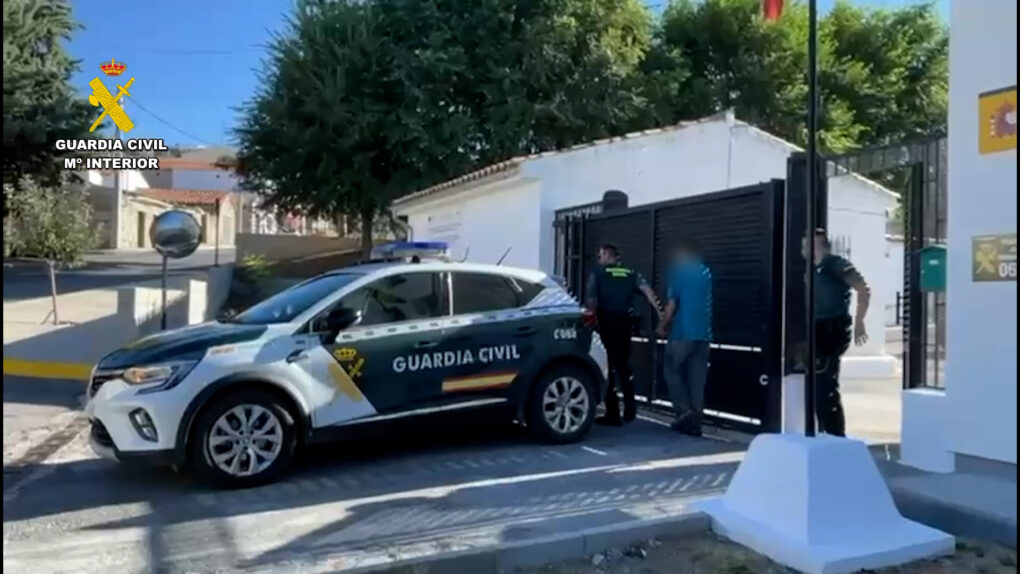 La Guardia Civil recupera cuadro del siglo XVIII robado en Ávila y valorado en 15.000 euros