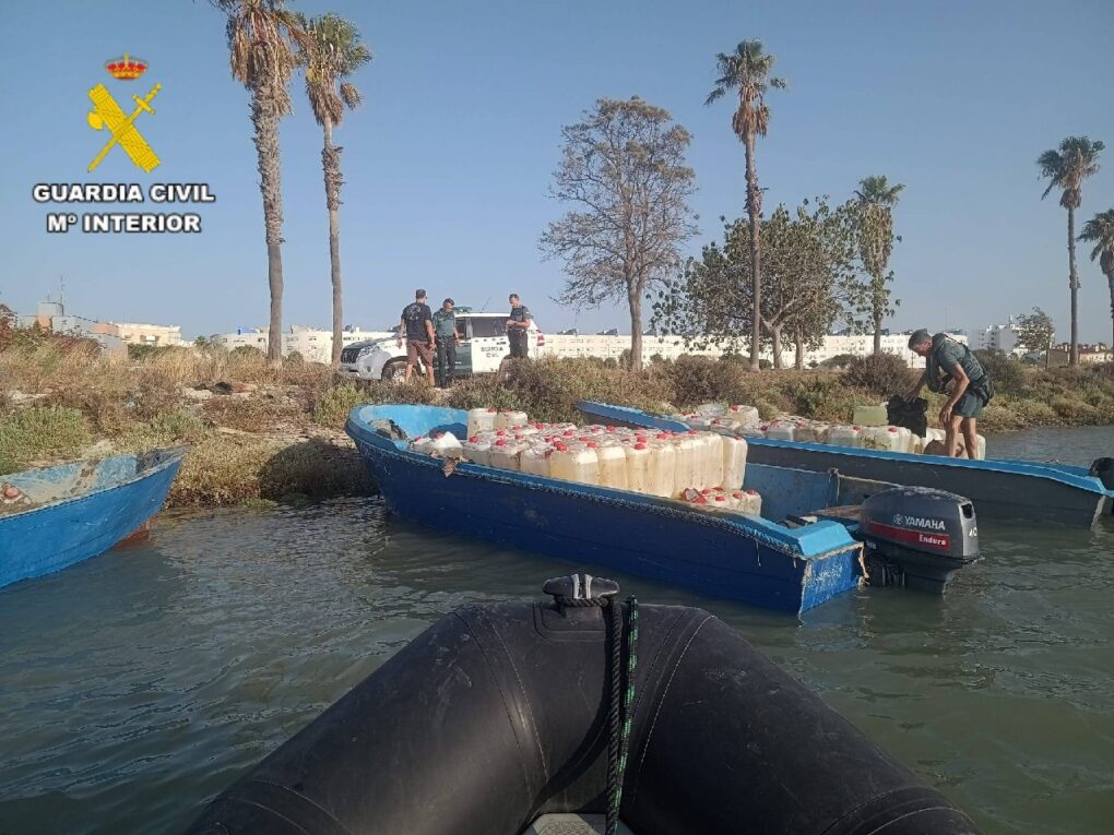 Intervenidas 35 narcolanchas y detenidas 46 personas en el Golfo de Cádiz y el Guadalquivir durante agosto