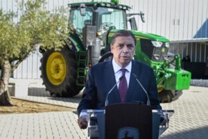 El Gobierno refuerza la inversión en agricultura de precisión con 277 millones del Plan de Recuperación