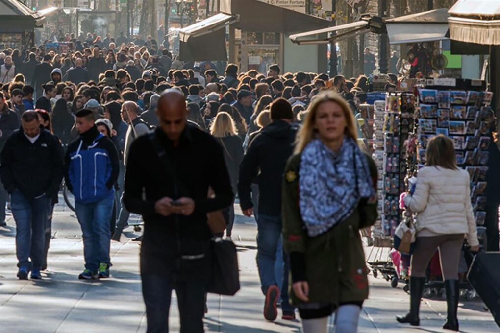 La afiliación a la Seguridad Social crece hasta los 21,3 millones en octubre, destacando la recuperación postpandemia