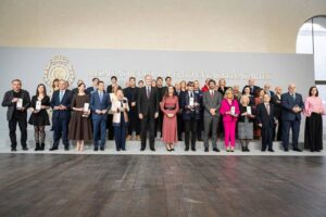 Cultura reconoce y entrega las Medallas de Oro al Mérito en las Bellas Artes