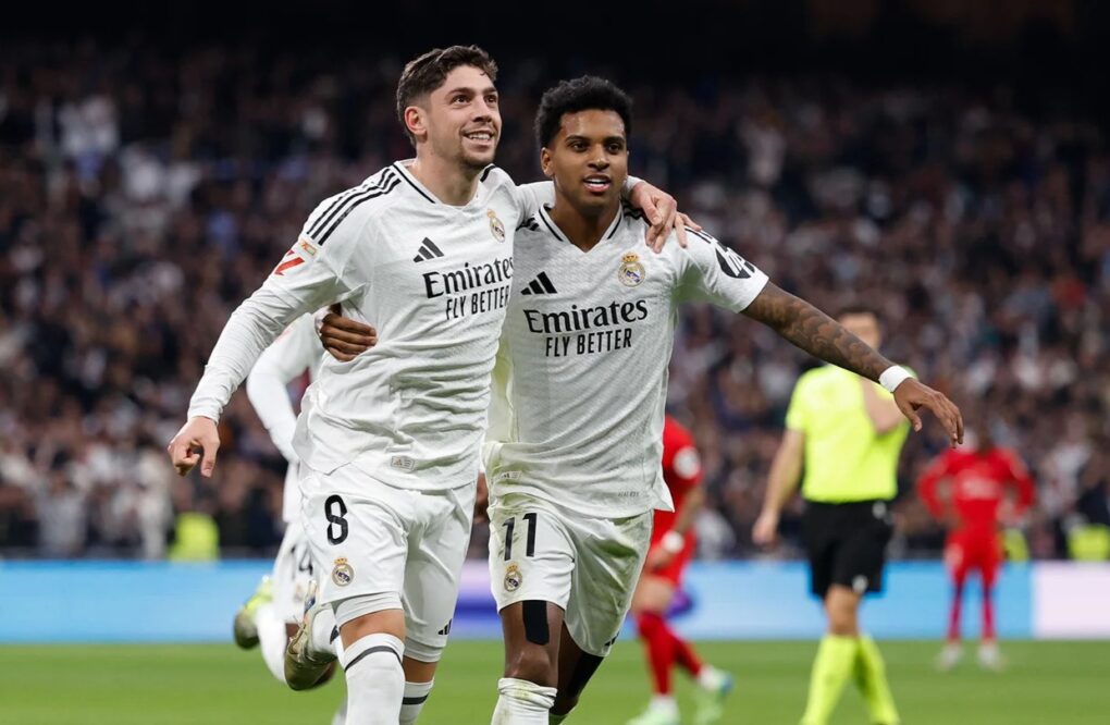 El Real Madrid despide 2024 con goleada y espectáculo frente al Sevilla