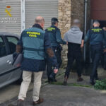 La Guardia Civil de Pontevedra desmantela un grupo criminal de estafas online