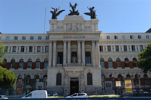 Agricultura abona 49,6 millones de euros de ayudas directas a agricultores y ganaderos damnificados por la DANA