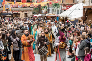 Fiestas imprescindibles este Febrero en España: Teruel, Cádiz y Tenerife