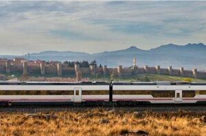 El uso del transporte público creció un 33% en España gracias a los descuentos del Gobierno