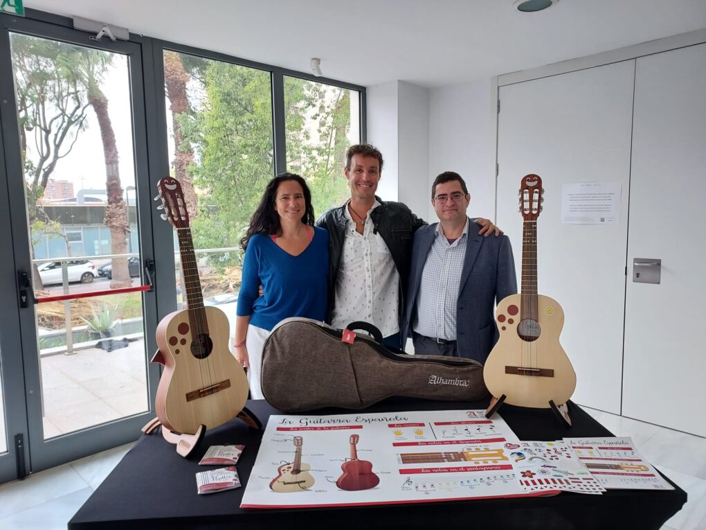 Pepita, la guitarra que revoluciona la enseñanza musical infantil