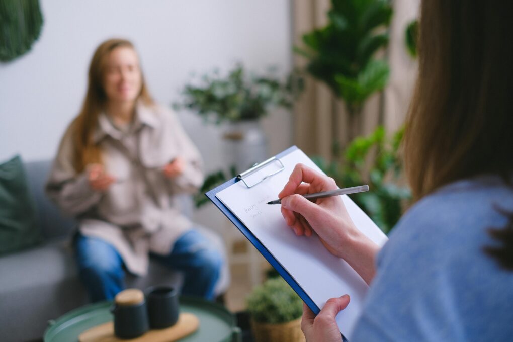 Sanidad refuerza la salud mental en zonas afectadas por la DANA con 3,1 millones de euros